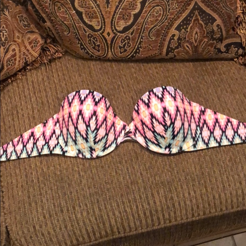 Victoria’s Secret Bikini Top